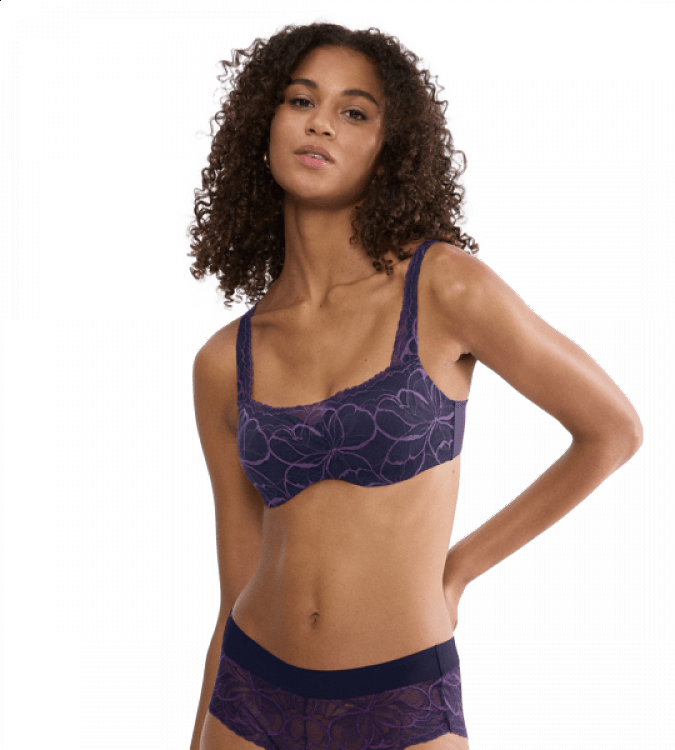 ΣΟΥΤΙΕΝ TRIUMPH Body Make-Up Illusion Lace Balconette