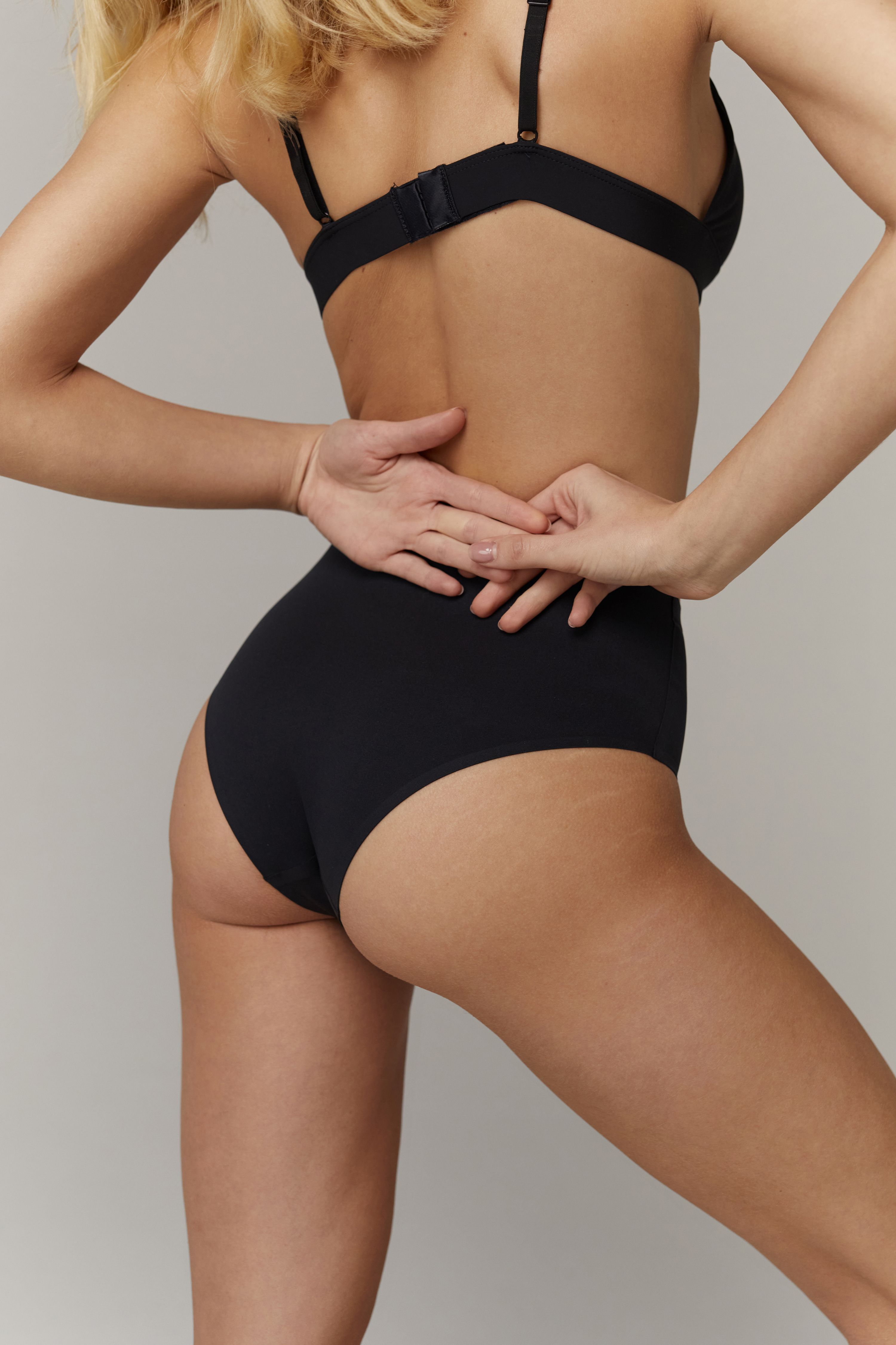 SLIP FULLY BONDED HIGH-WAIST BRAZILIAN ARUELLE