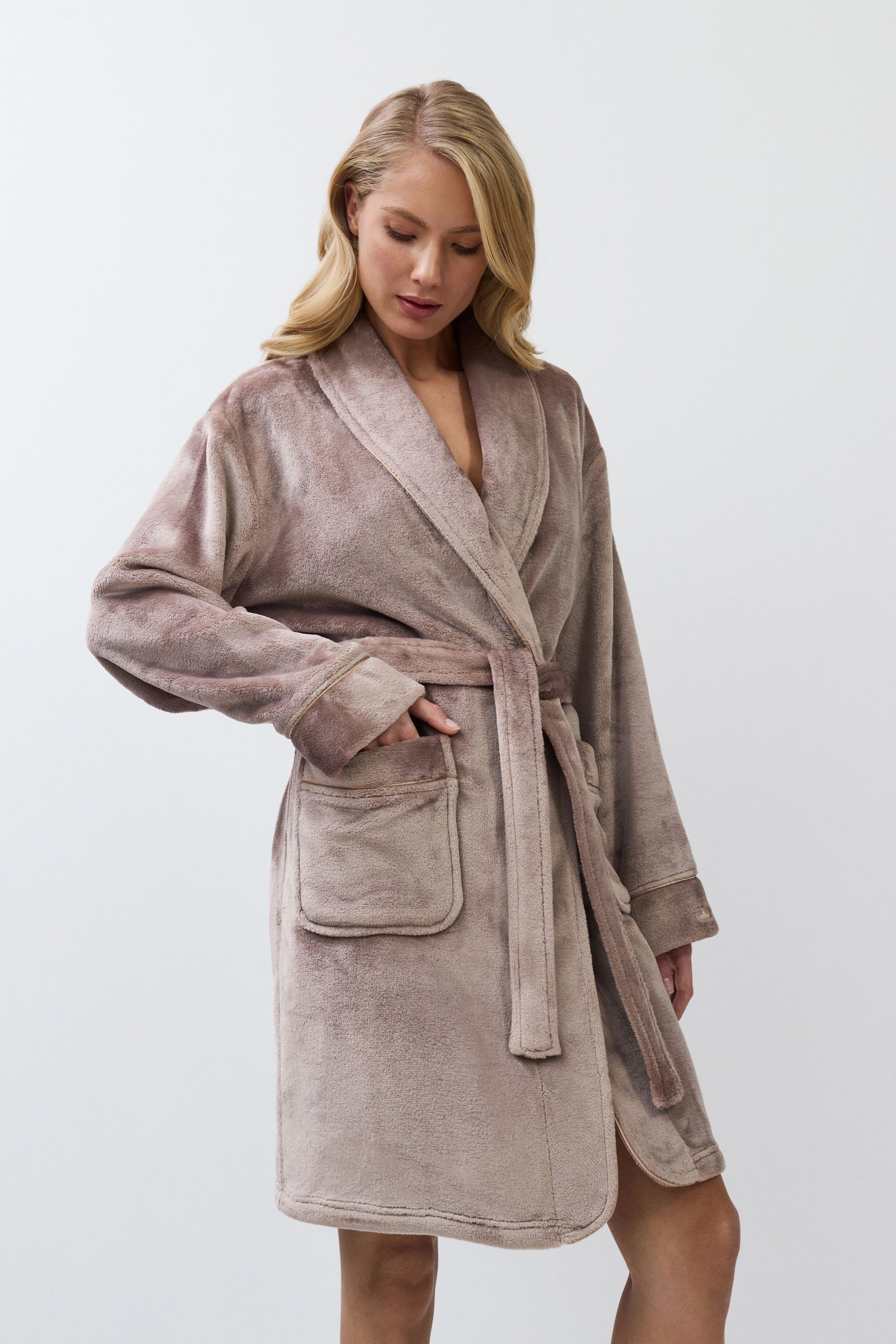 ΡΟΜΠΑ ΓΥΝΑΙΚΕΙΑ ΒΕΛΟΥΤΕ EVA BATHROBE ARUELLE