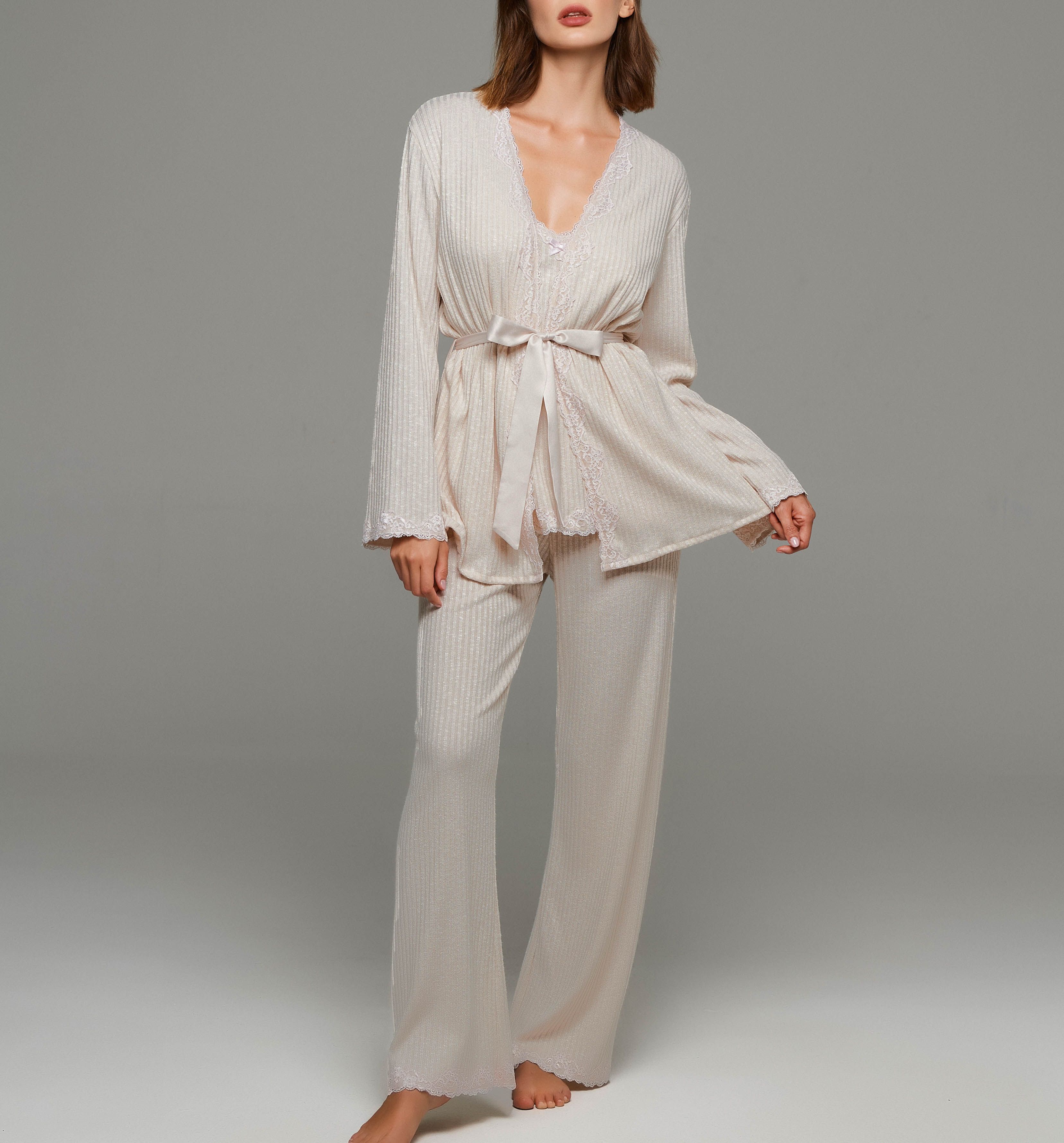 ΠΥΖΑΜΑ 3 ΤΕΜΑΧΙΑ ΑΠΟ ΠΛΕΚΤΟ ΥΦΑΣΜΑ LIDA